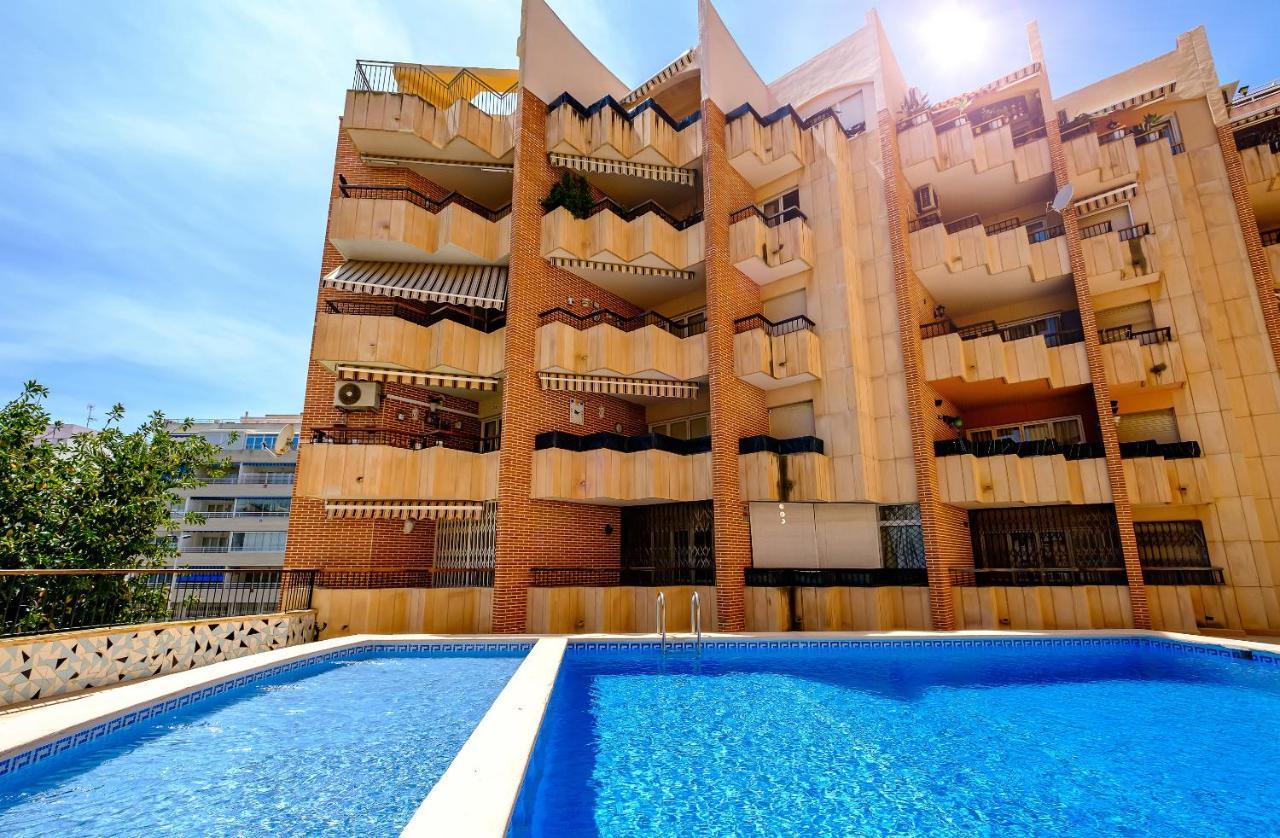 Holiday Royal Suite Concordia Torrevieja Zewnętrze zdjęcie