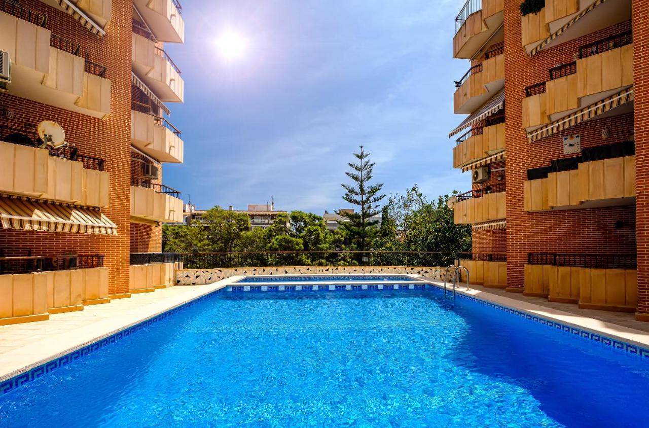 Holiday Royal Suite Concordia Torrevieja Zewnętrze zdjęcie
