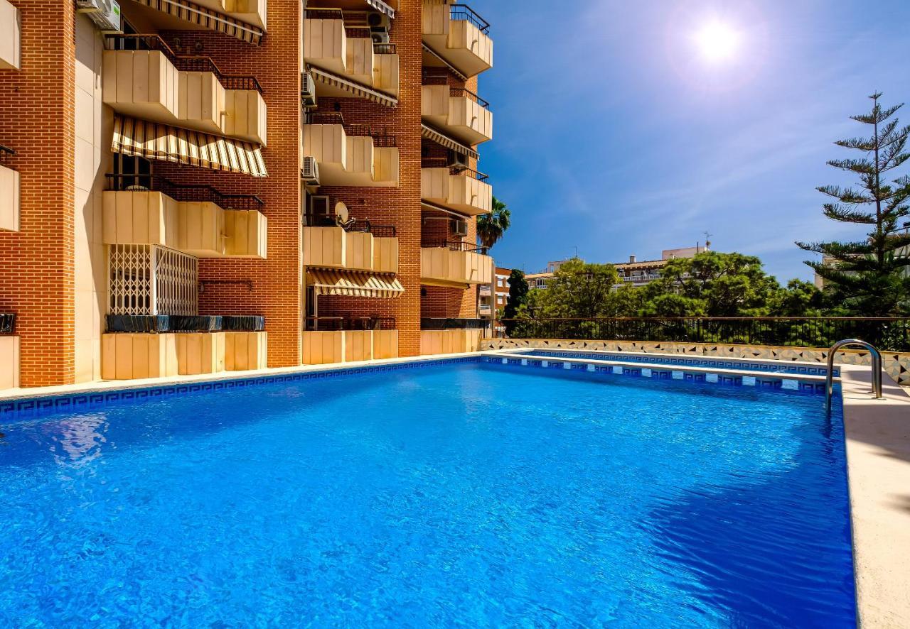 Holiday Royal Suite Concordia Torrevieja Zewnętrze zdjęcie
