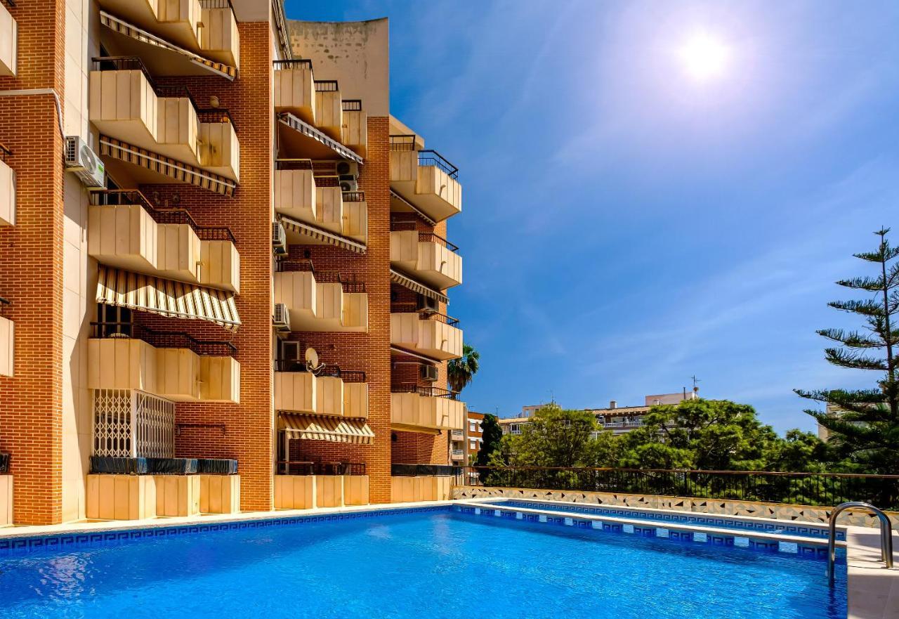 Holiday Royal Suite Concordia Torrevieja Zewnętrze zdjęcie