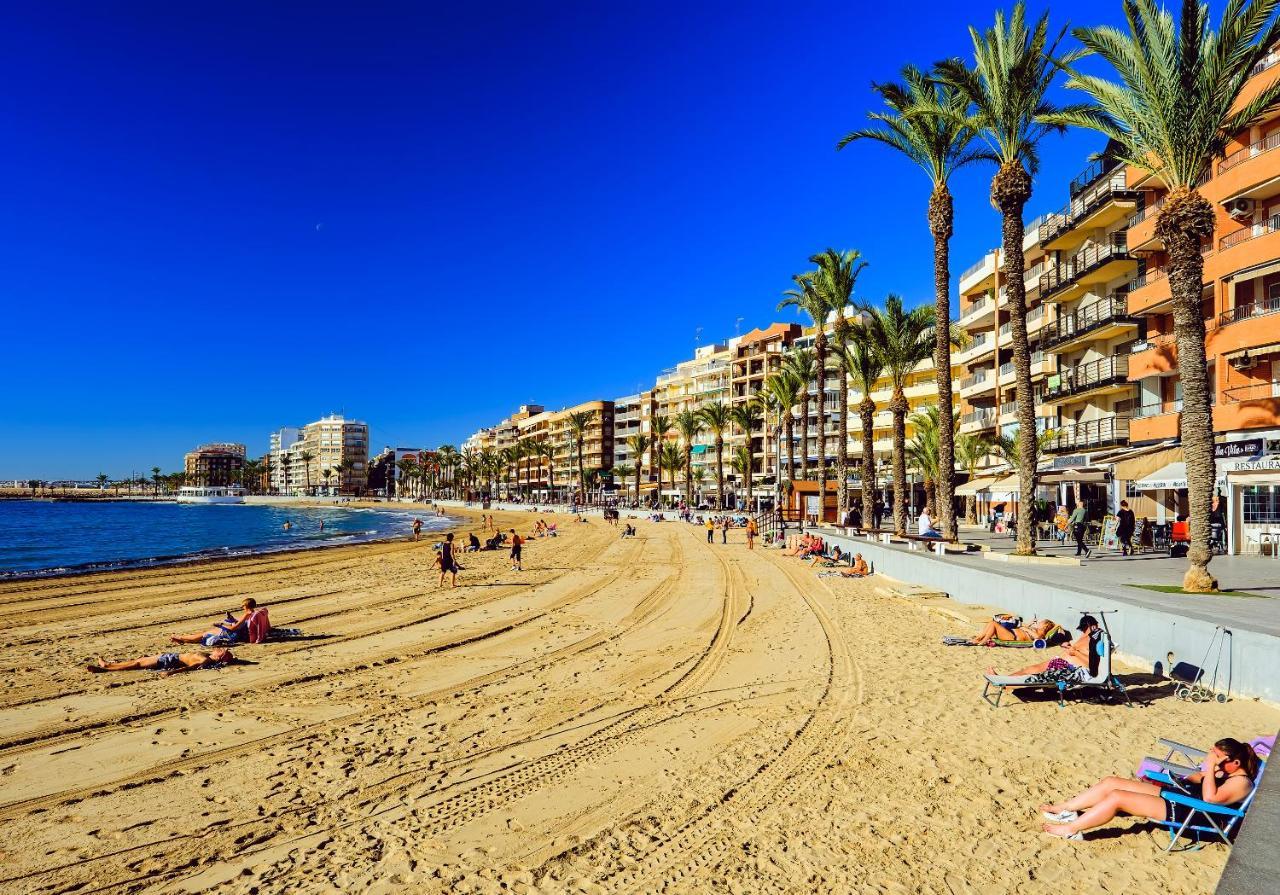 Holiday Royal Suite Concordia Torrevieja Zewnętrze zdjęcie