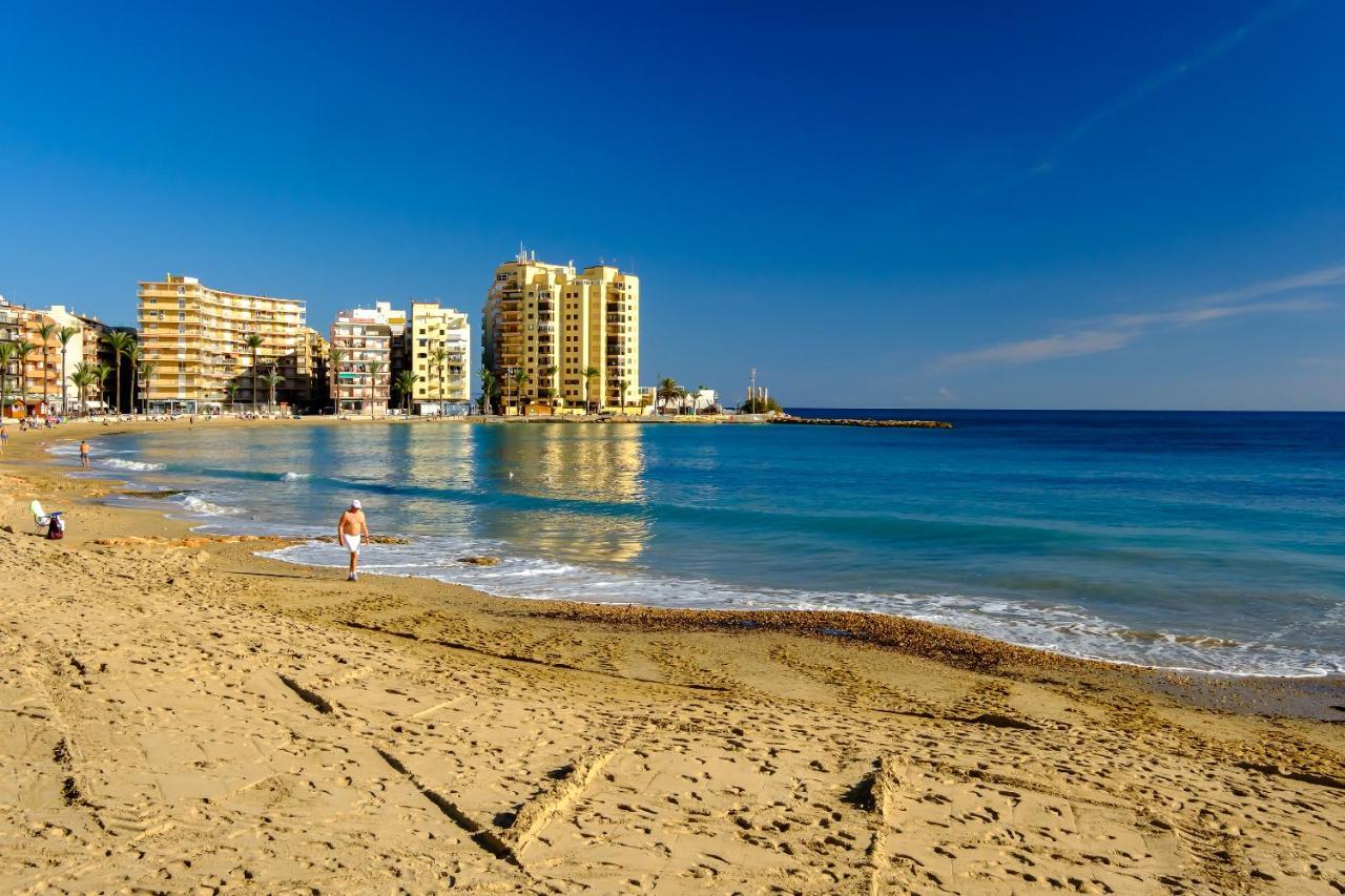 Holiday Royal Suite Concordia Torrevieja Zewnętrze zdjęcie