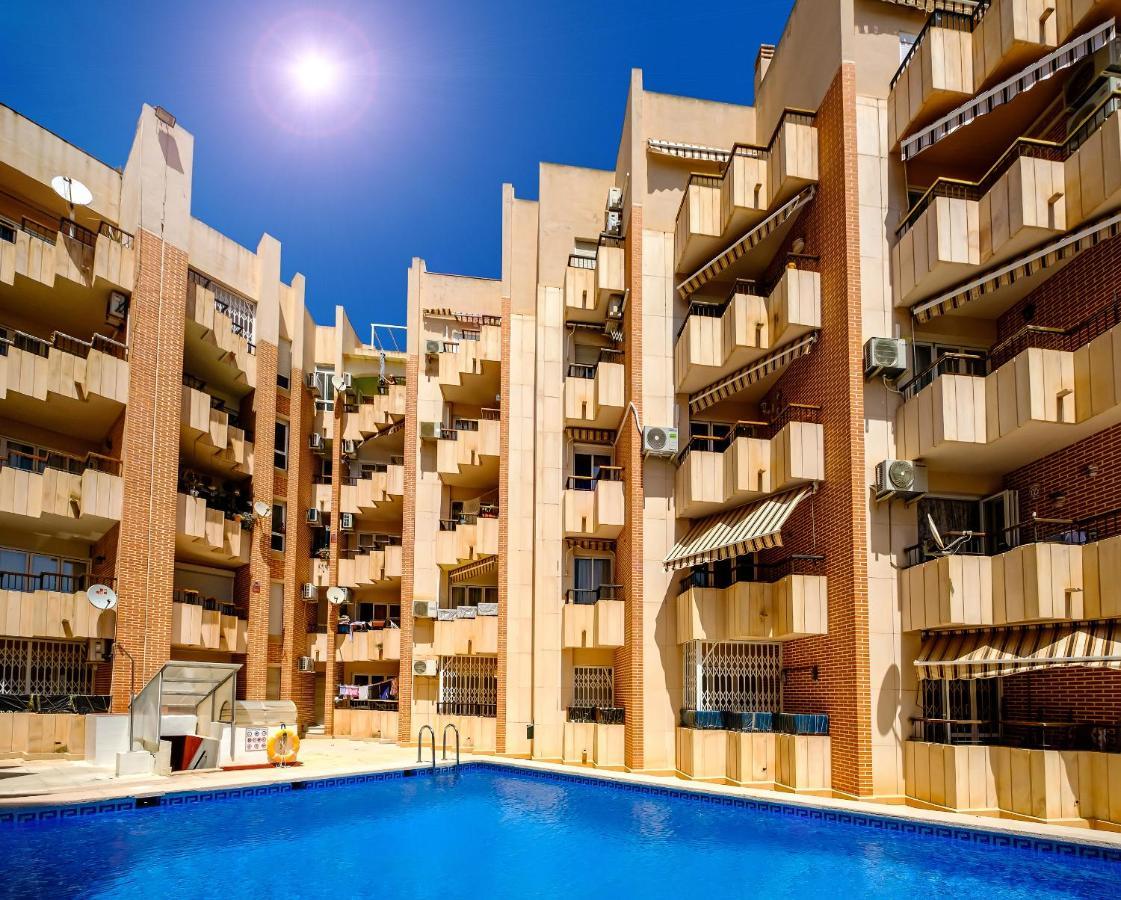 Holiday Royal Suite Concordia Torrevieja Zewnętrze zdjęcie